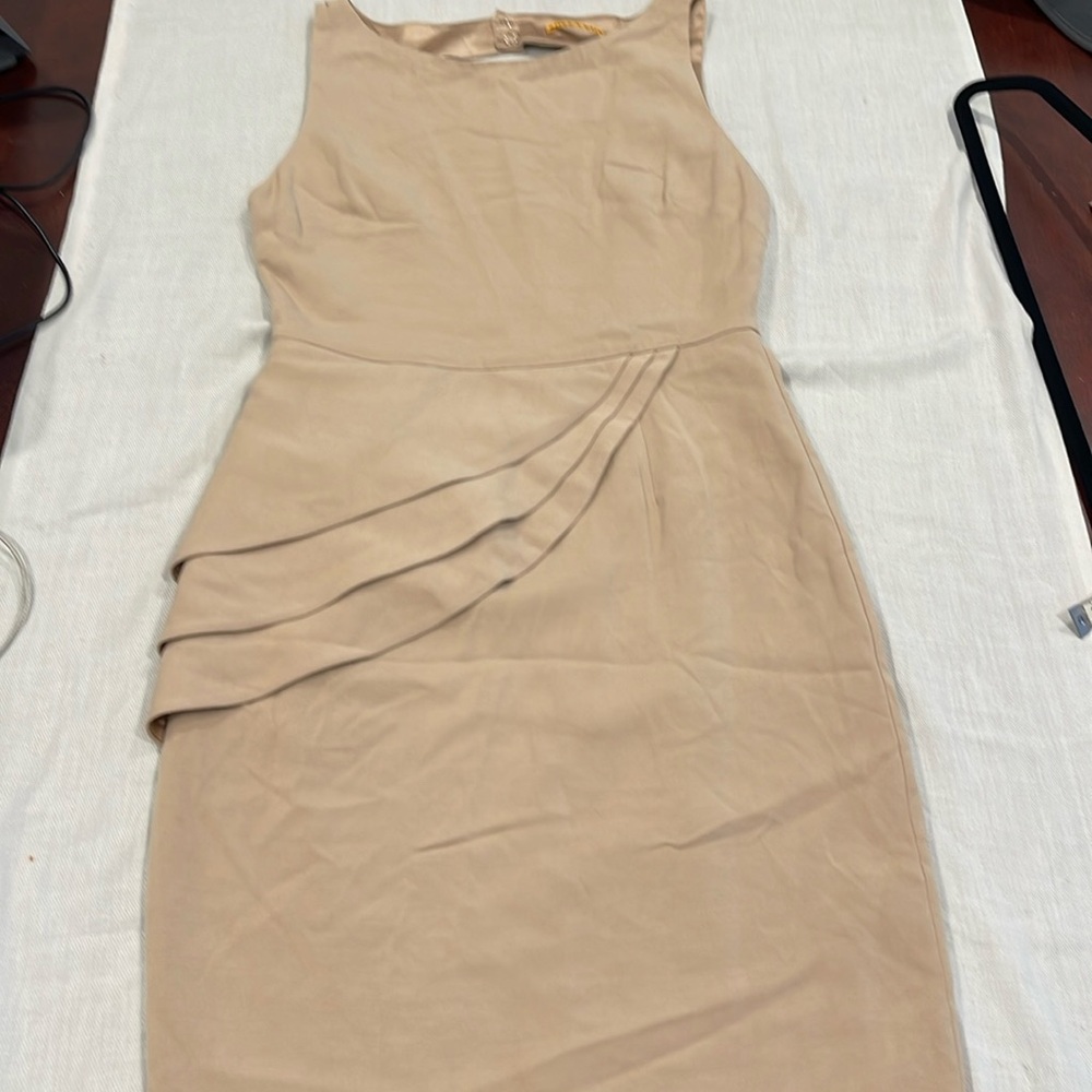 Alice + Olivia dress tan/beige.  Spelling Slide Peplum Dress sleeveless Size 6